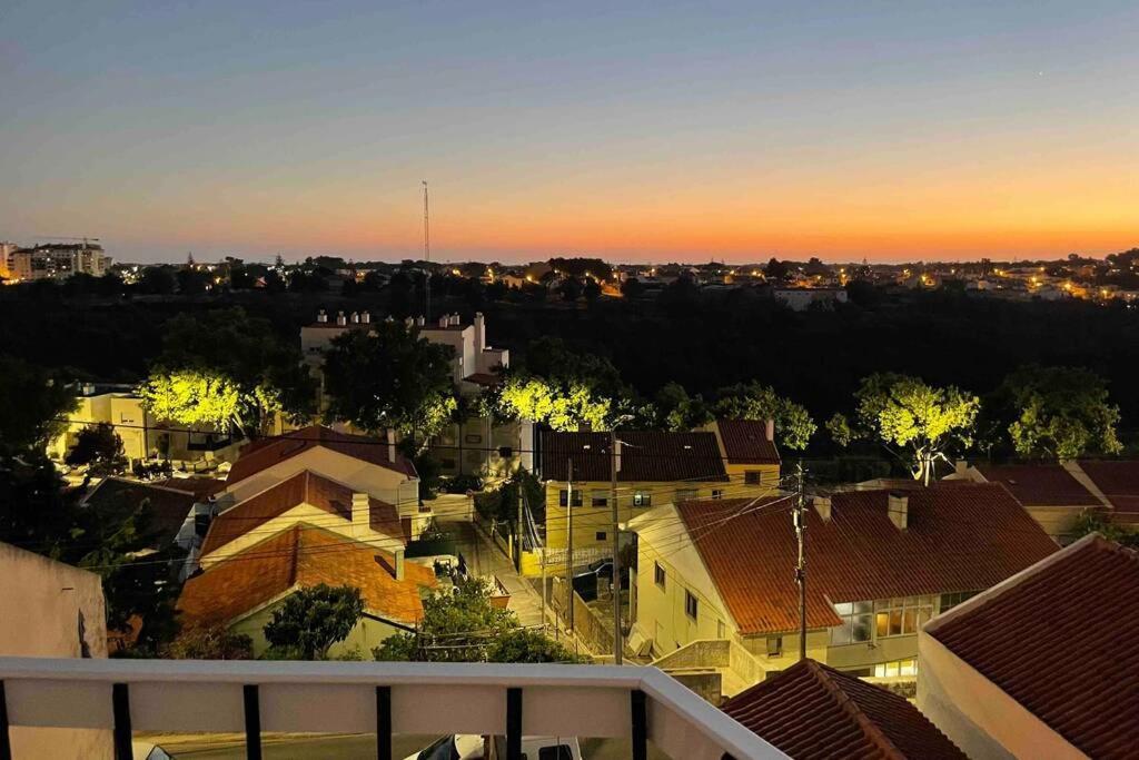 Cascais 2 Bedroom Apartment With Sunny Terrace Bagian luar foto
